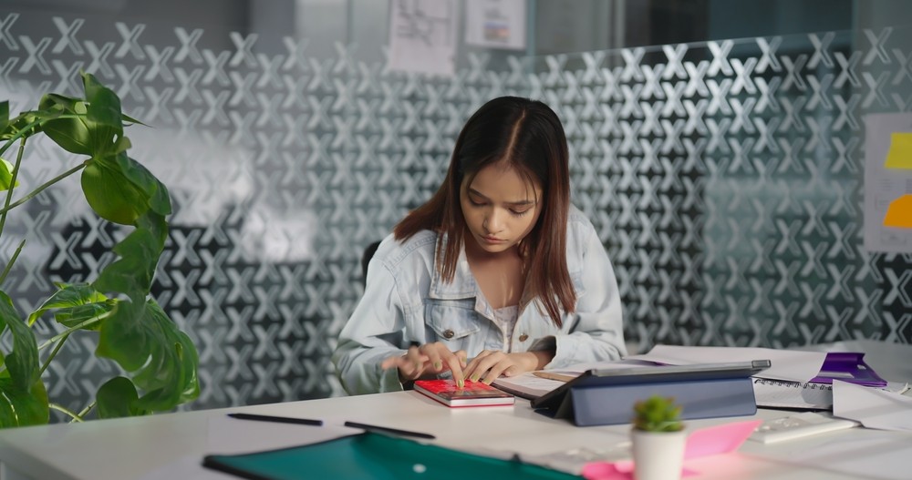 Literasi keuangan adalah