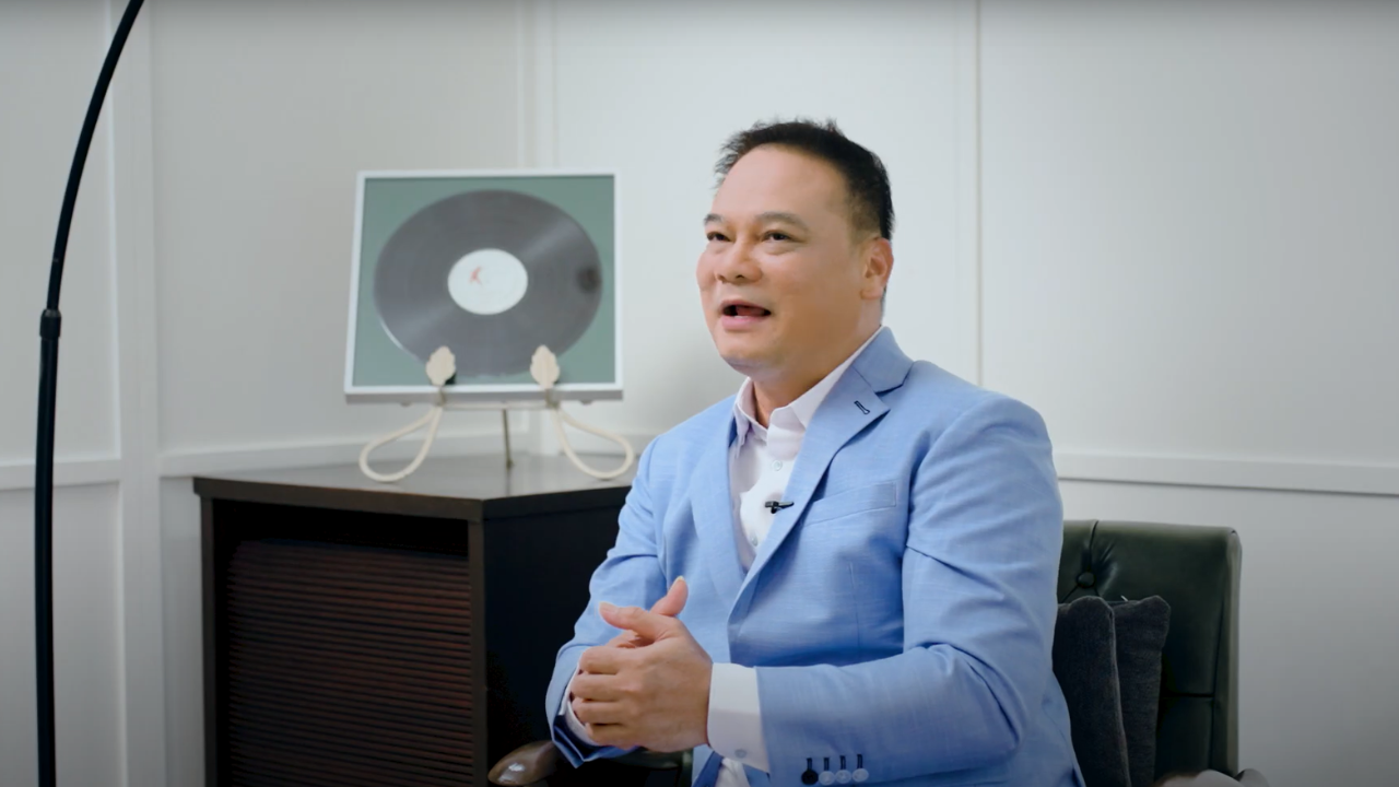 คุณศักดิ์ชัย บุญศรี, ประกันซื้อกับใครก็ได้ แต่เจอตัวเเทนที่ดีไม่ใช่เรื่องง่าย, ตัวแทน ชับบ์ ไลฟ์ ประกันชีวิต ทําให้เราอุ่นใจ ดูแลกันเหมือนคนในครอบครัว ​